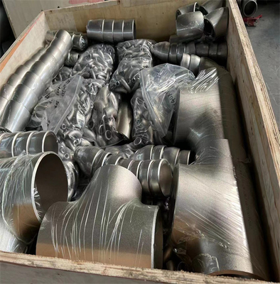 316 304 Reducing Stainless Steel Tee Fittings KS Butt Weld 48 X 22 Inch